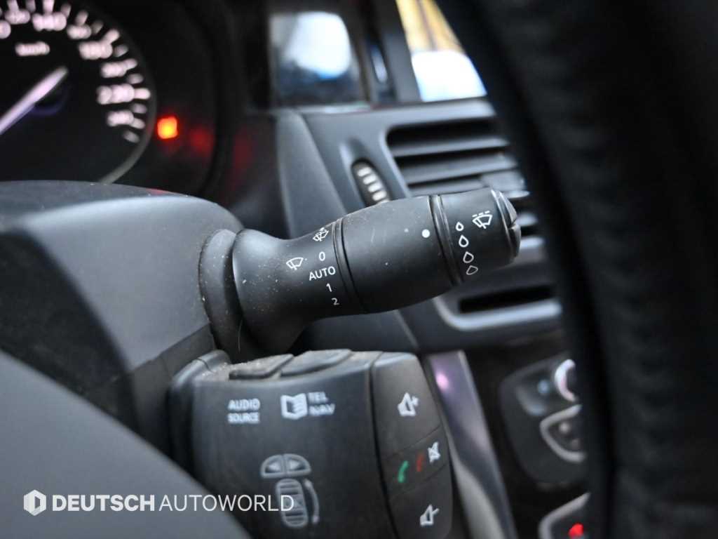 RENAULT SM5  — photo 15