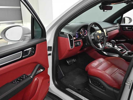 Porsche Cayenne — photo 09
