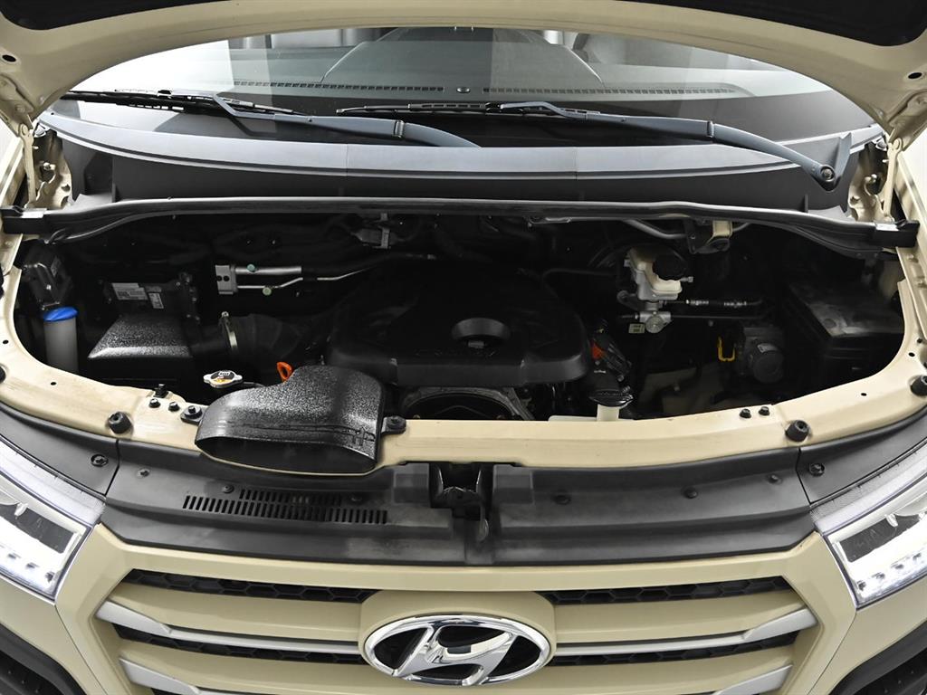 Hyundai Solati — photo 07