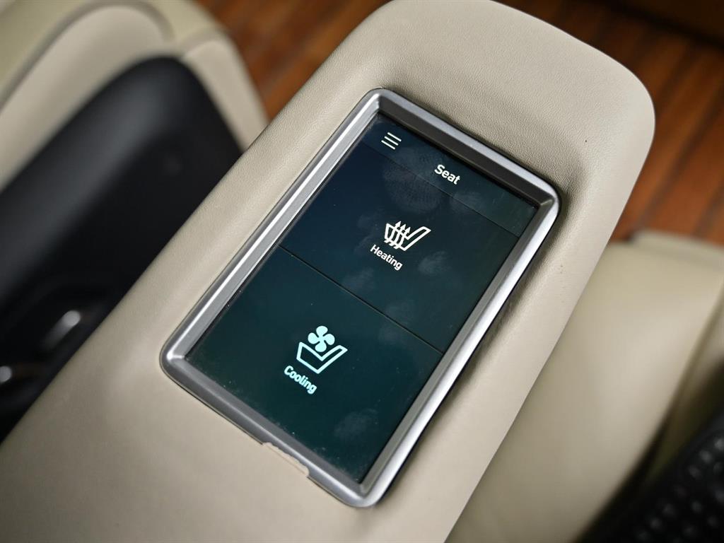 Hyundai Solati — photo 16