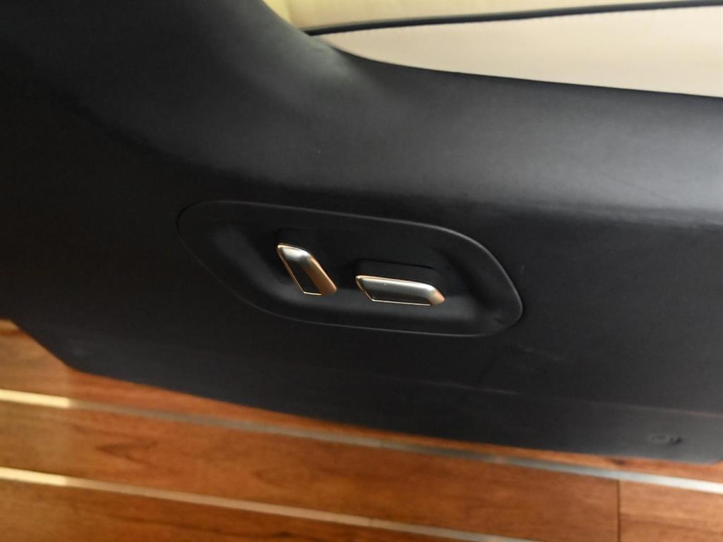 Hyundai Solati — photo 17