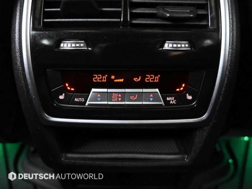 BMW X5 — photo 16