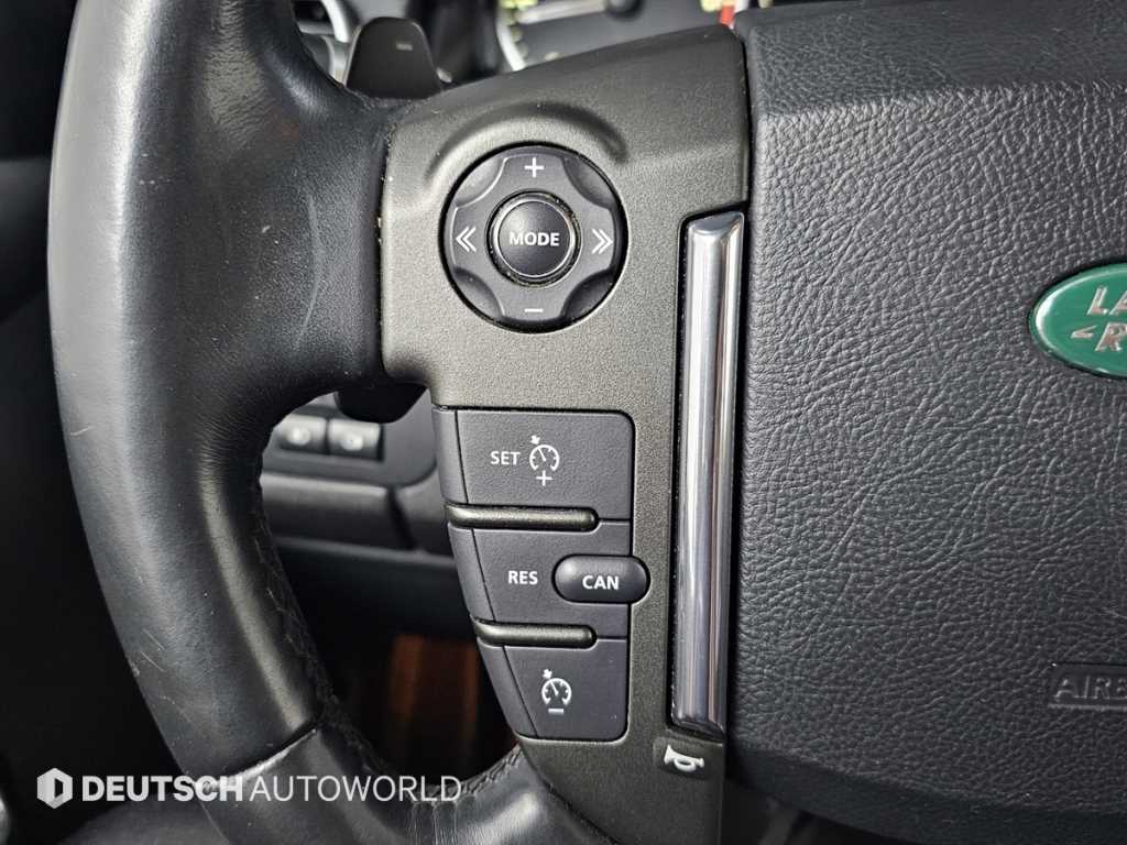 Land Rover Discovery — photo 17