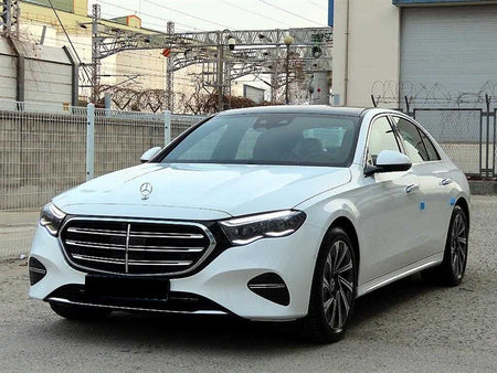 Mercedes-Benz E-Class — photo 02