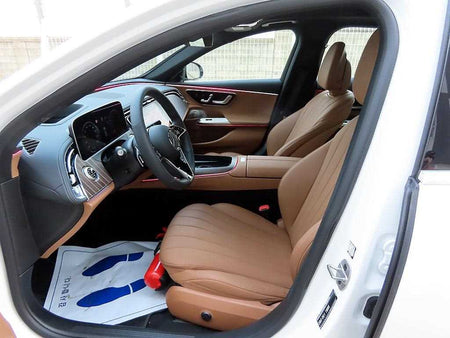 Mercedes-Benz E-Class — photo 05