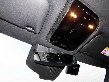 Mercedes-Benz E-Class — photo 13