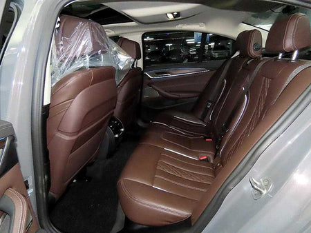 BMW 5-Series — photo 07