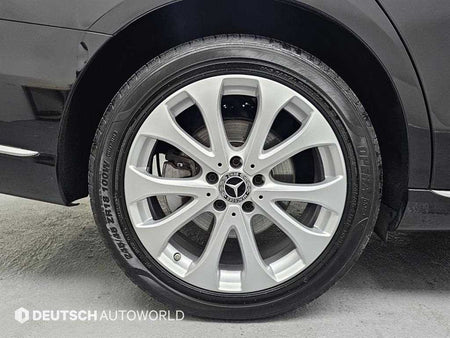 Mercedes-Benz E-Class — photo 05