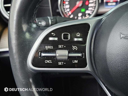 Mercedes-Benz E-Class — photo 18