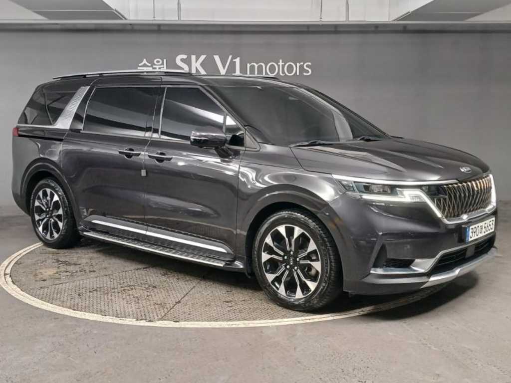 Kia Carnival — photo 05
