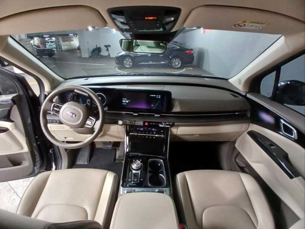 Kia Carnival — photo 06