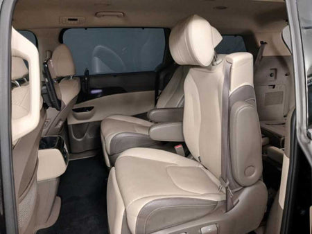 Kia Carnival — photo 08