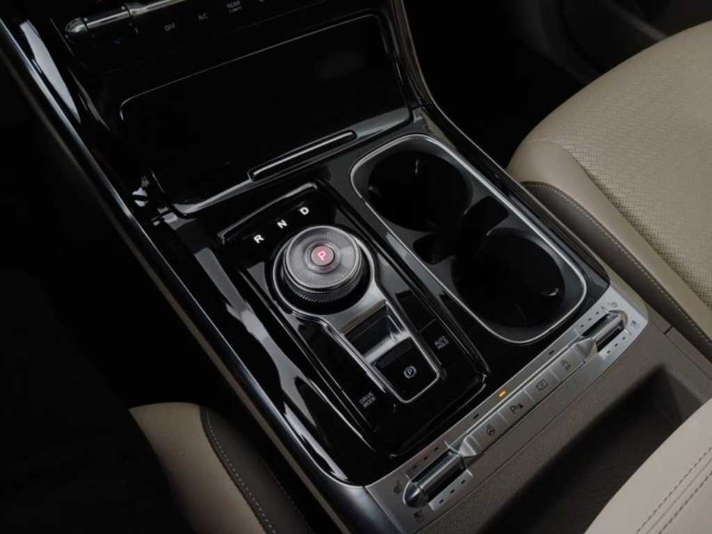 Kia Carnival — photo 15