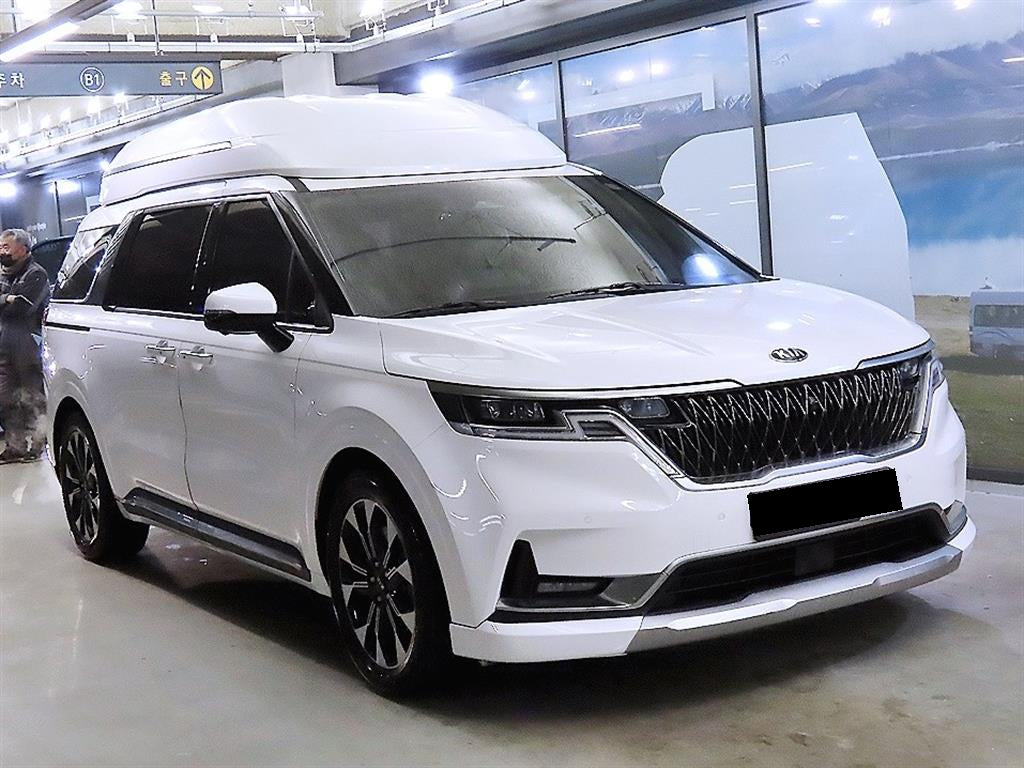 Kia Carnival — photo 01