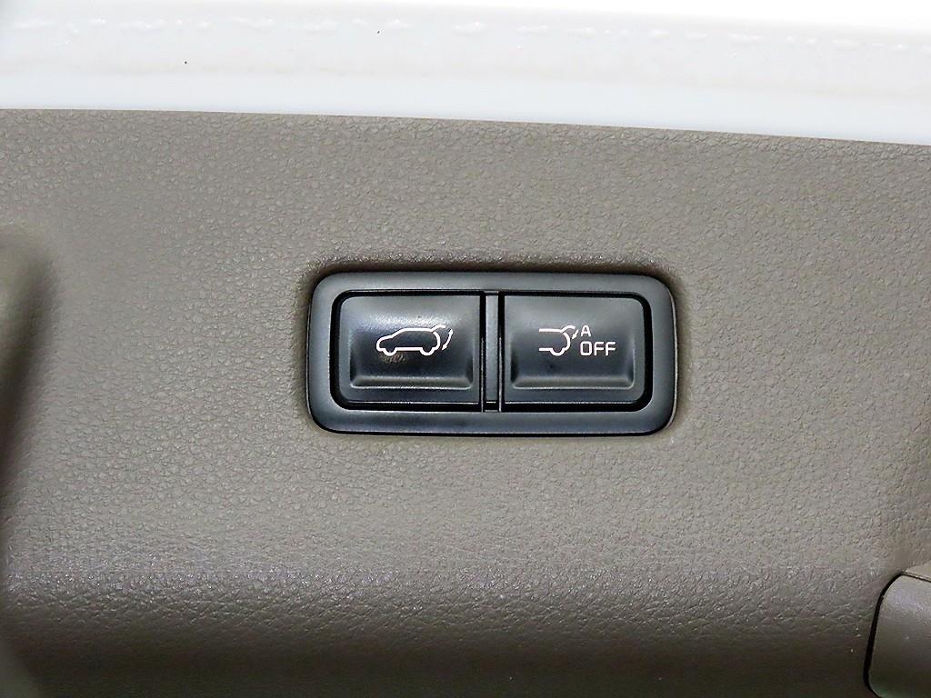 Kia Carnival — photo 15