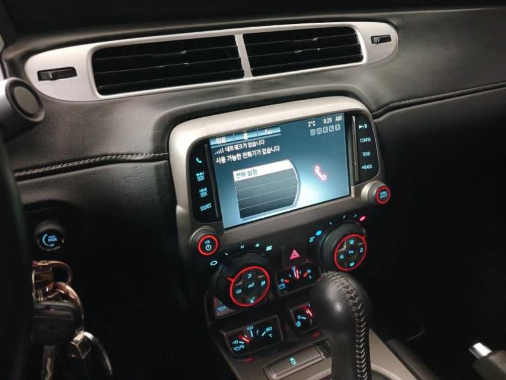 CHEVROLET Camaro — photo 10
