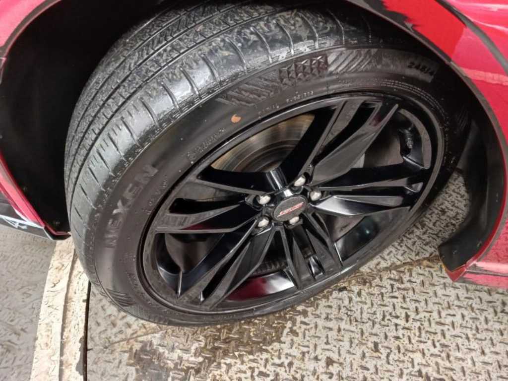 CHEVROLET Camaro — photo 20