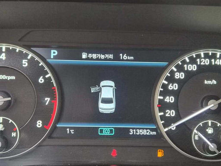 Genesis G90 — photo 13