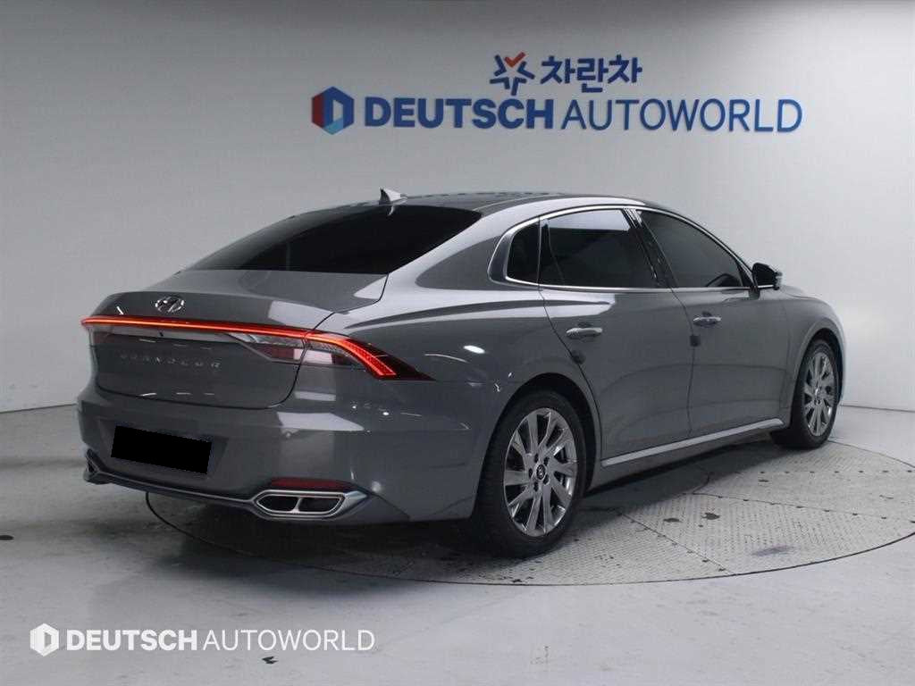 Hyundai Grandeur — photo 02