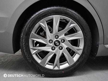 Hyundai Grandeur — photo 05