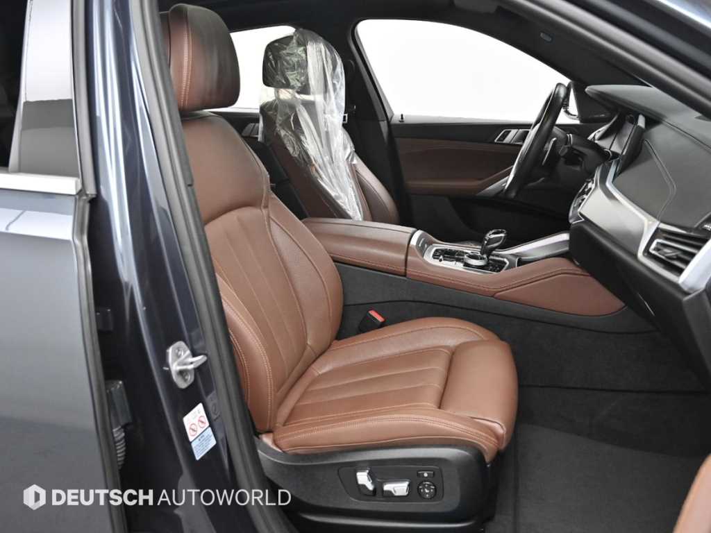 BMW X6 — photo 10