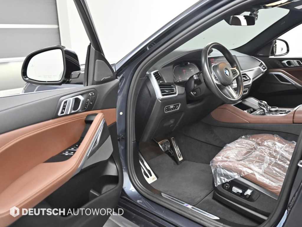 BMW X6 — photo 11