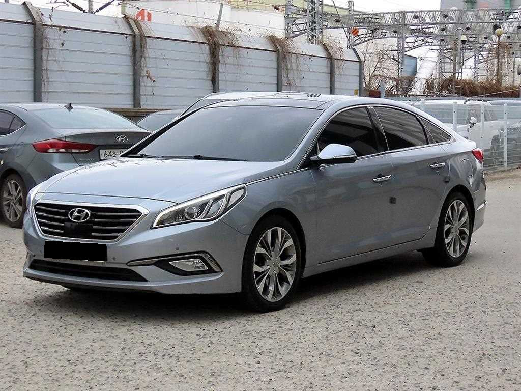 Hyundai Sonata — photo 02