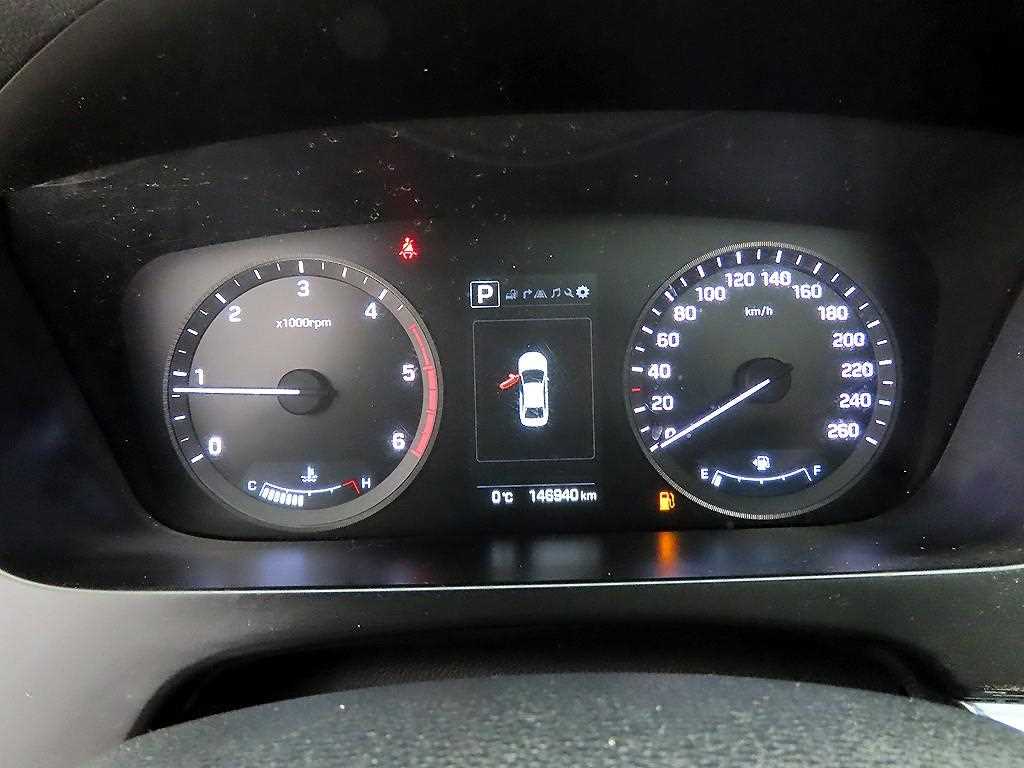 Hyundai Sonata — photo 09