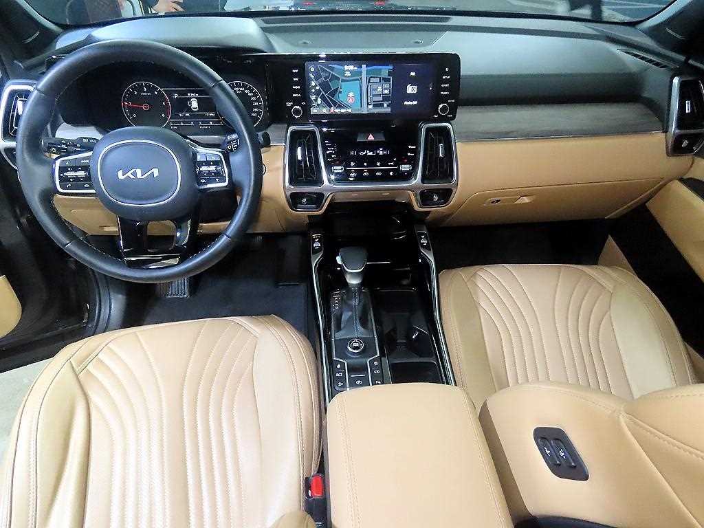 Kia Sorento — photo 10