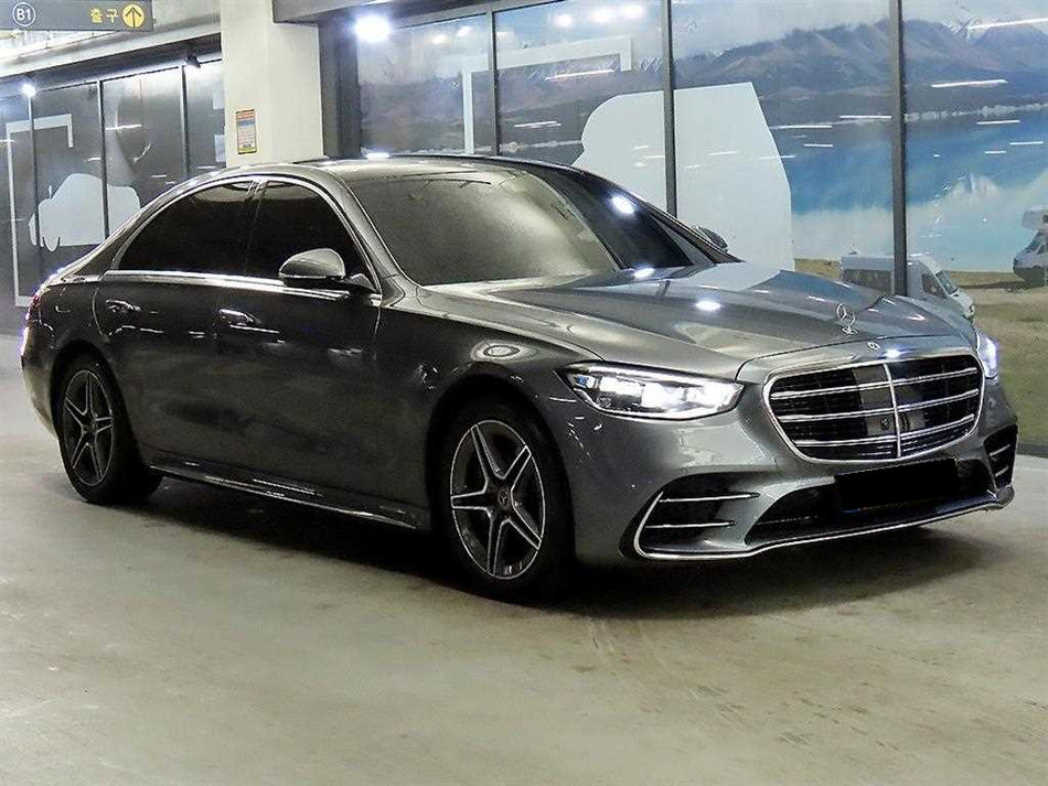 Mercedes-Benz S-Class — photo 01