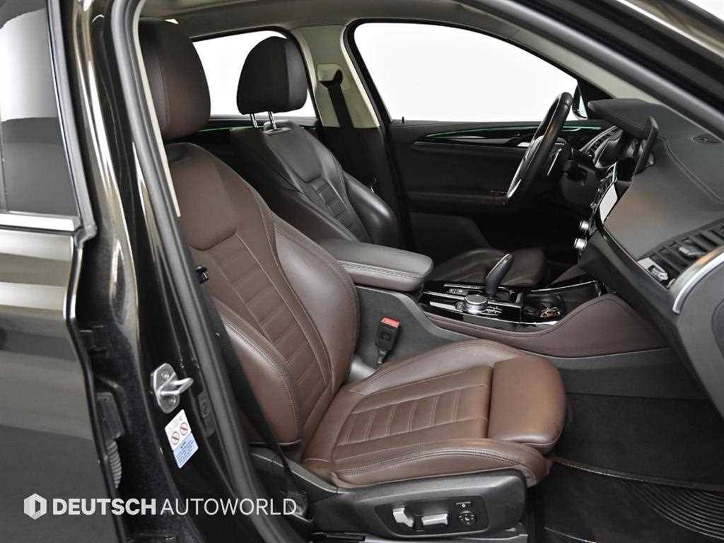 BMW X4 — photo 09