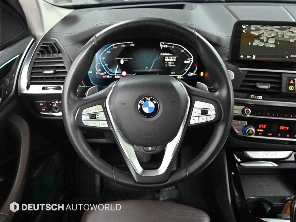 BMW X4 — photo 12