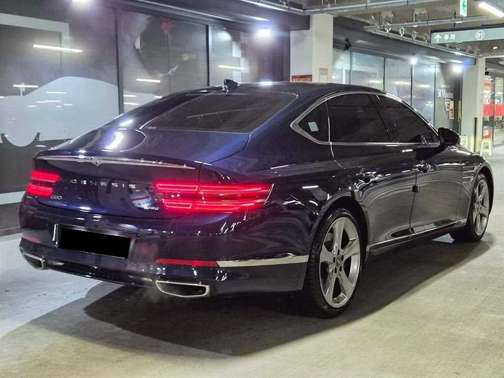 Genesis G80 — photo 04