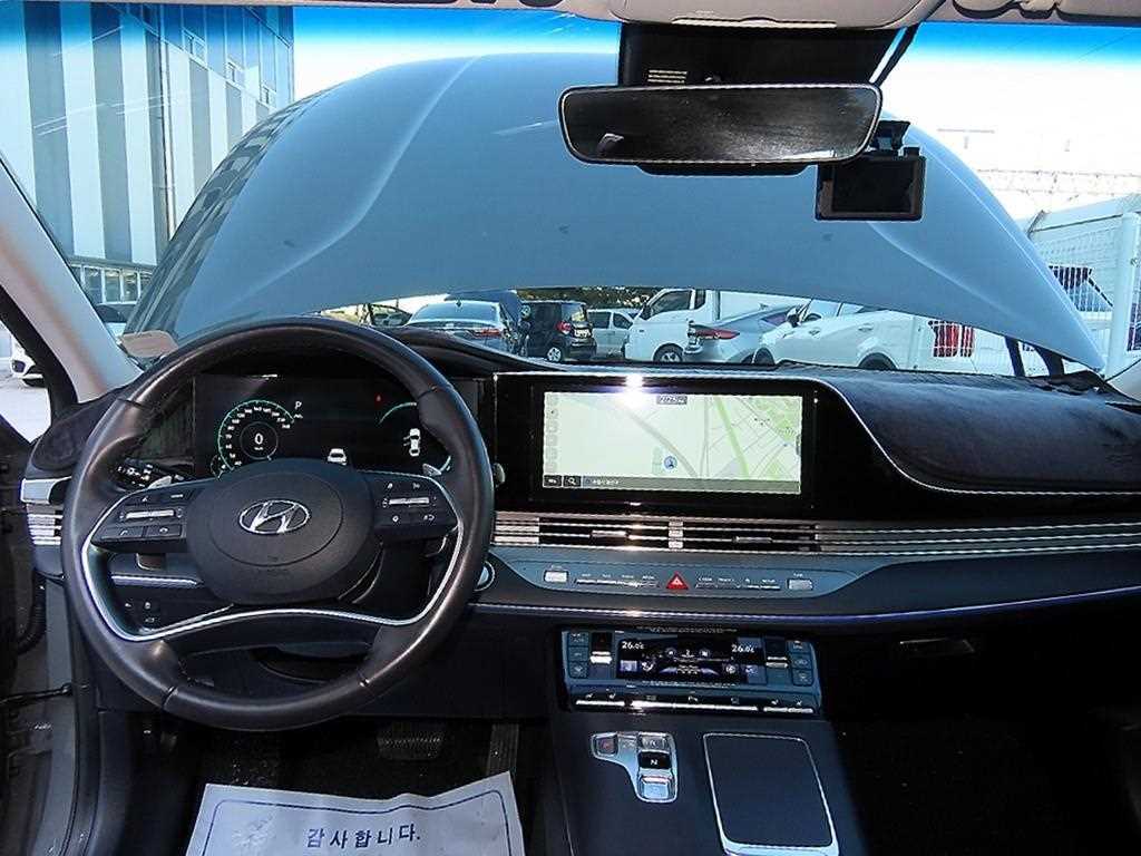 Hyundai Grandeur — photo 07