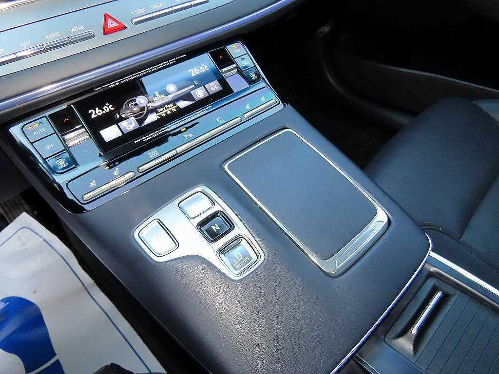 Hyundai Grandeur — photo 10