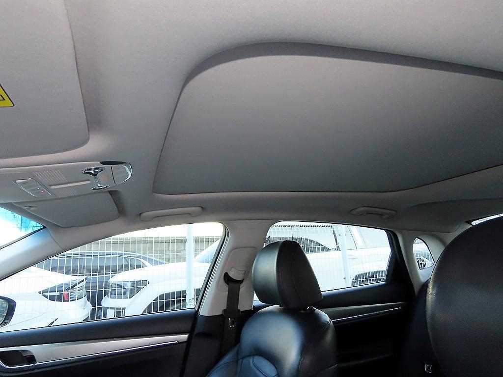 Hyundai Grandeur — photo 18
