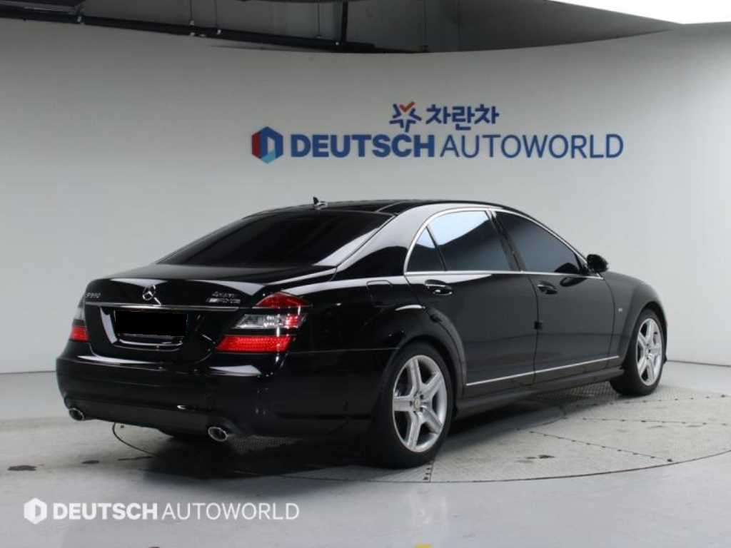 Mercedes-Benz S-Class — photo 02