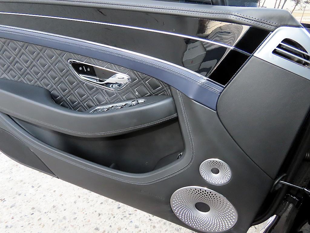 Bentley Continental — photo 12