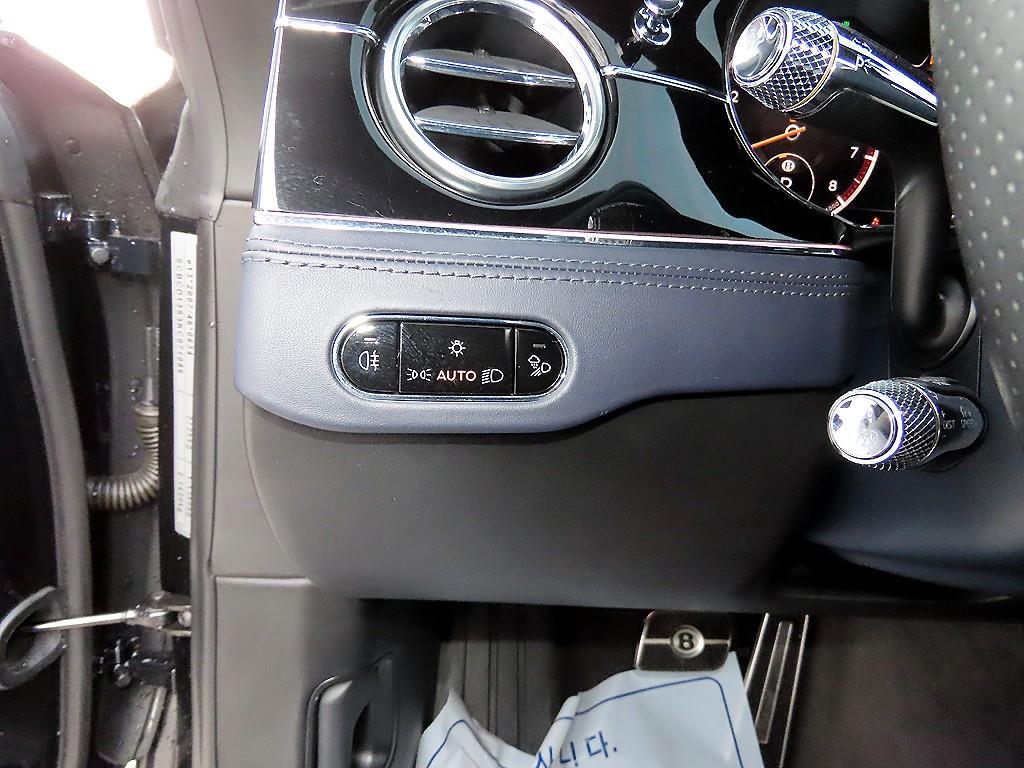 Bentley Continental — photo 13
