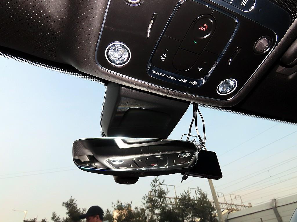 Bentley Continental — photo 18