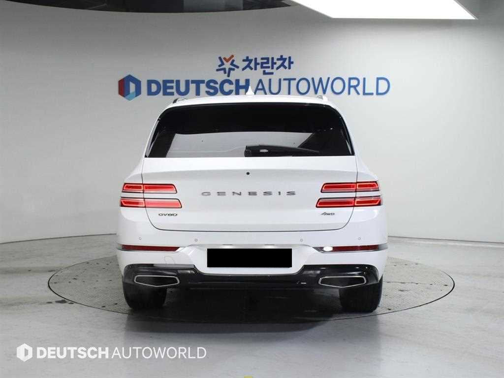 Genesis GV80 — photo 04