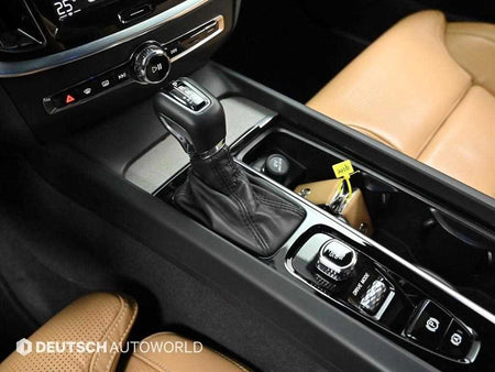 Volvo S60 — photo 09