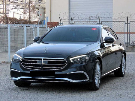 Mercedes-Benz E-Class — photo 02