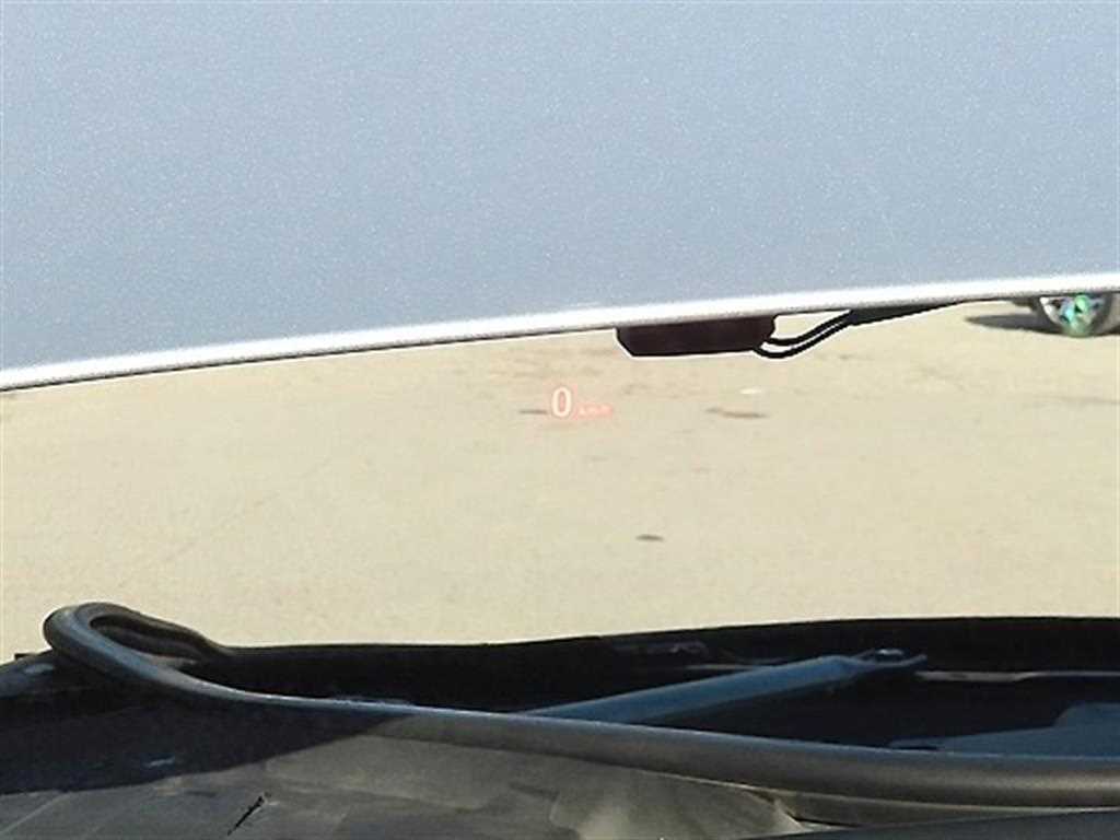 BMW 7-Series — photo 10