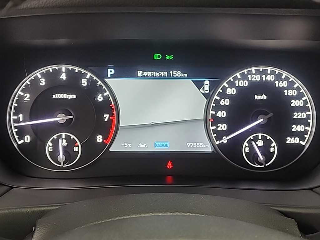 Genesis G90 — photo 06