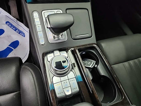Genesis G90 — photo 08