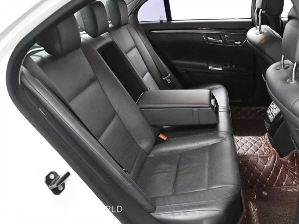 Mercedes-Benz S-Class — photo 12