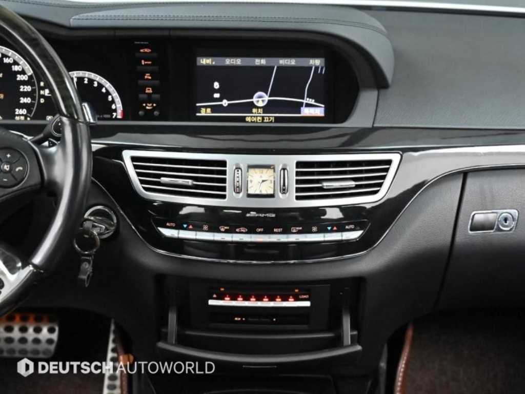 Mercedes-Benz S-Class — photo 14