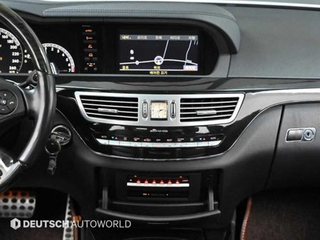 Mercedes-Benz S-Class — photo 14