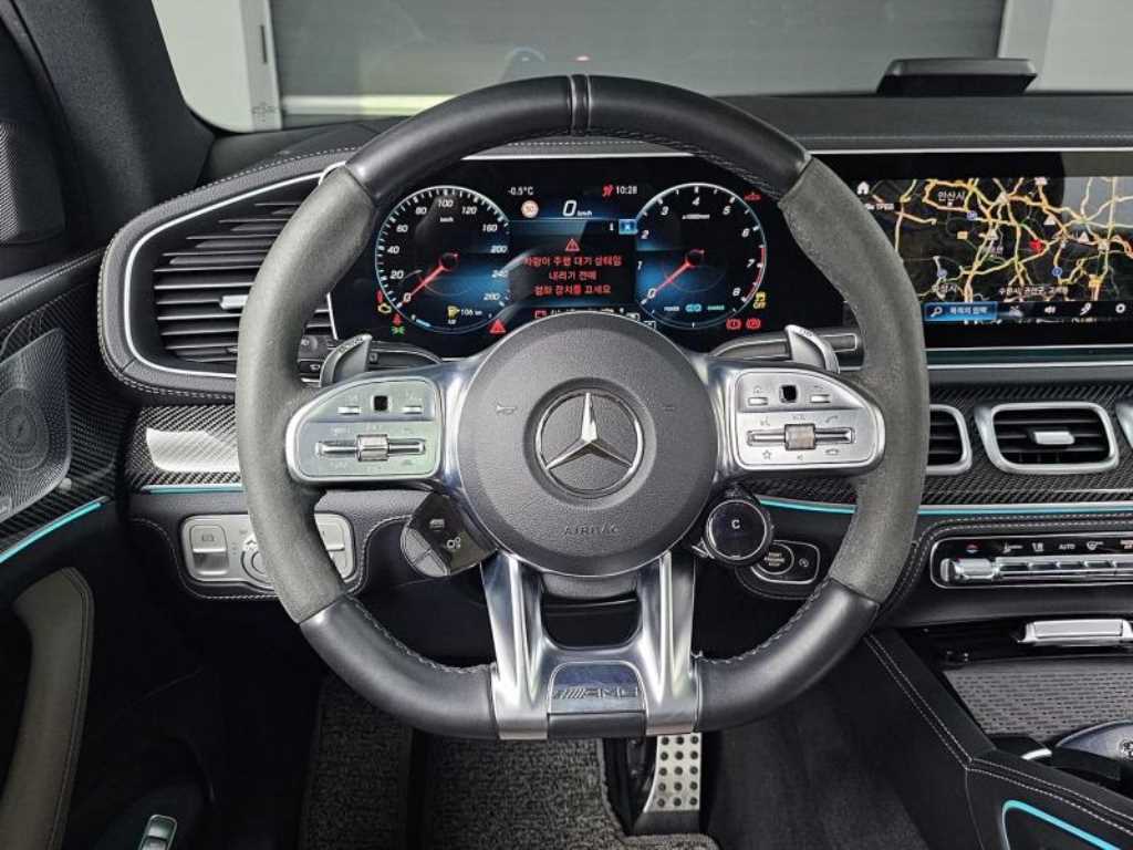 Mercedes-Benz GLE-Class — photo 17